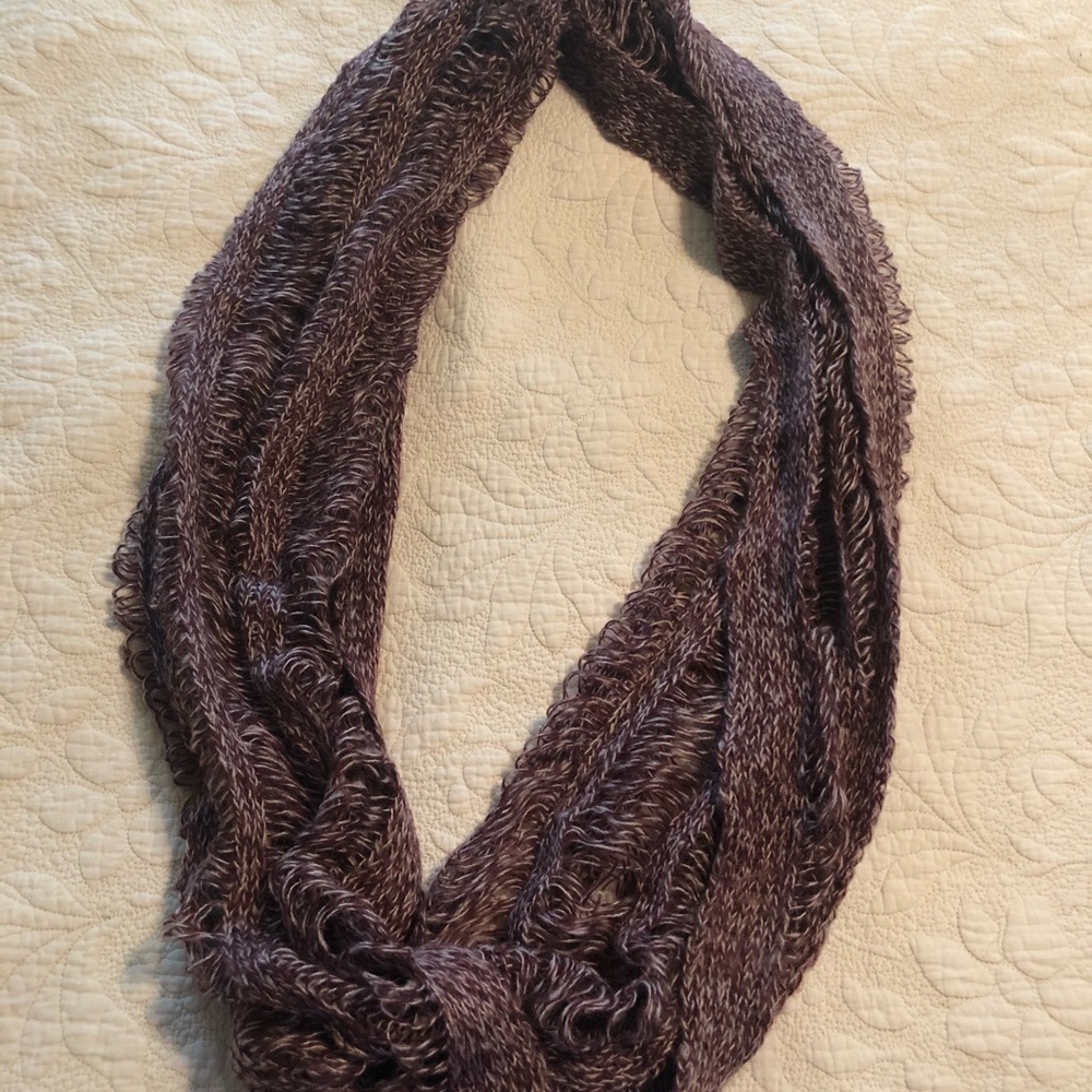 Infinity scarf